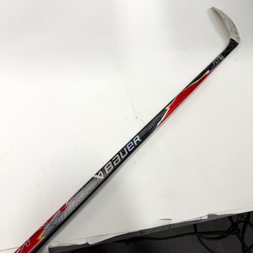 Repaired Right Handed Bauer Red Flylite - 77 Flex P92 Curve - #QQ833