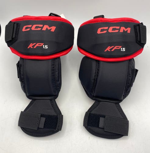 NEW CCM KP1.5 Goalie Knee Pads, Jr Size