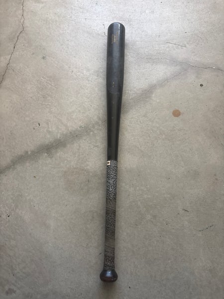 2025 Baum Gold Stock Wood Composite BBCOR Certified Bat (-3) 29 oz 32" (Used)