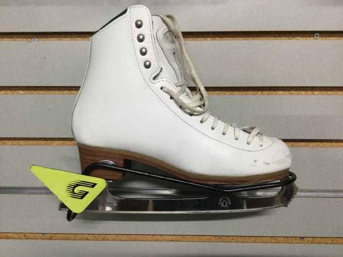 Riedell Stride Figure Skates A Adult 6.5 (Used)