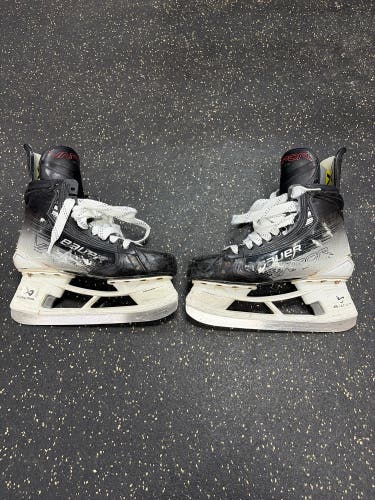 Bauer Vapor Hyperlite 2 Size 7 Fit 2 (Used) Skates Item#CC2S7