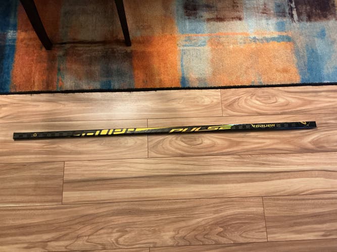 Bauer Pulse Shaft Pro Stock (Used)