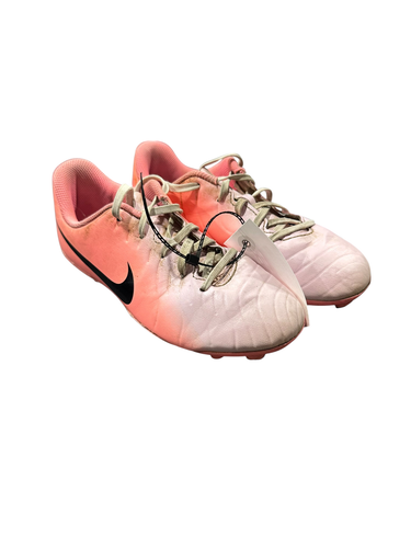 Used Nike Soccer Cleats Pink Junior 03.5 11375-S000379175