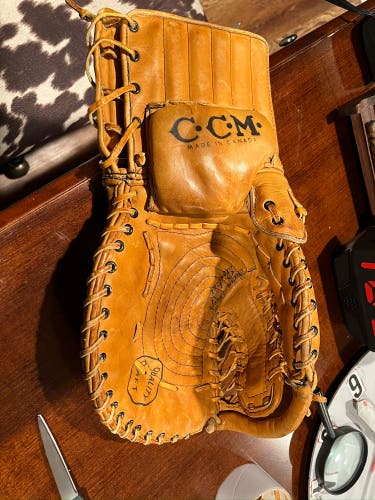 Vintage CCM Goalie Glove UNUSED ALL ORIGINAL