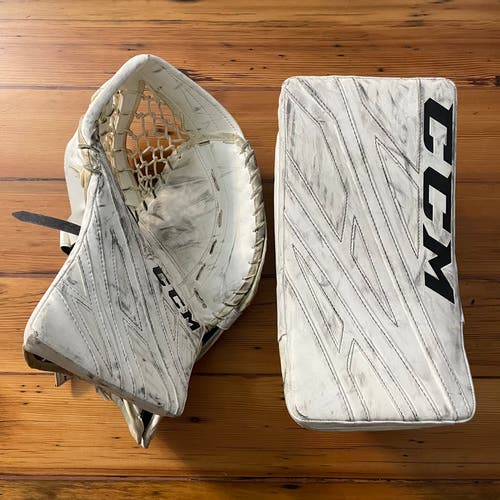 CCM E4.9 Glove & Blocker Set Int
