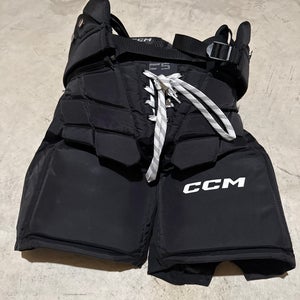 Junior Medium CCM F5 Hockey Goalie Pants (Used)