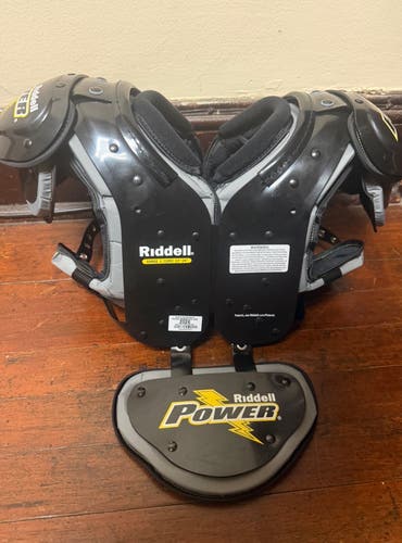 Youth LARGE Riddell Shoulder Pads (New!!!)