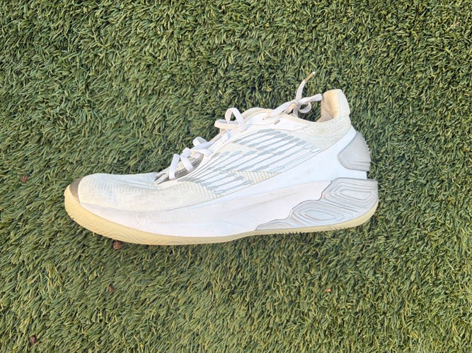 Men's Size M 11.5 (W 12.5) Puma Shoes (Used)