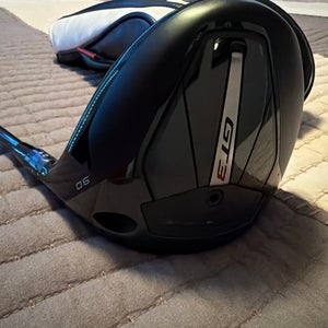 Men's Titleist GT3 Right Handed Driver Extra Stiff Flex 9 Loft 45"