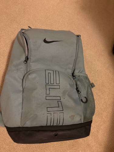 Green Nike Elite 2 Backpack (Used)