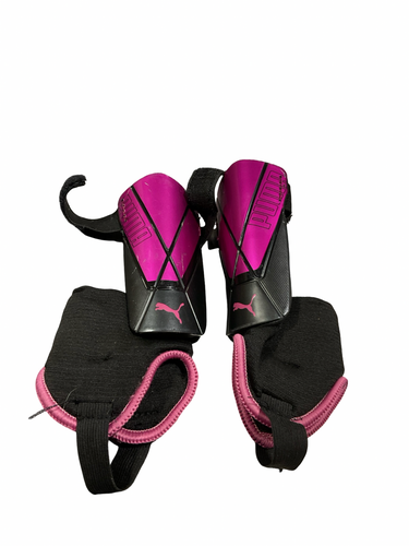 Used Puma Soccer Shin Guards Youth Pink SM 11834-S000054066
