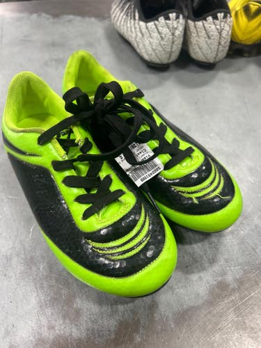 Used Vizari Soccer Cleats Black And Neon Green Youth 13.5 11337-S000491999