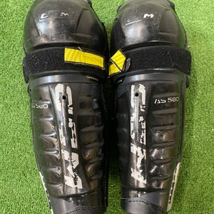 Junior CCM Tacks AS 580 Shin Pads 11" (Used)