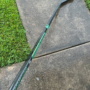 Senior Warrior Alpha LX3 Hockey Stick Right Handed M28 75 Flex (New)