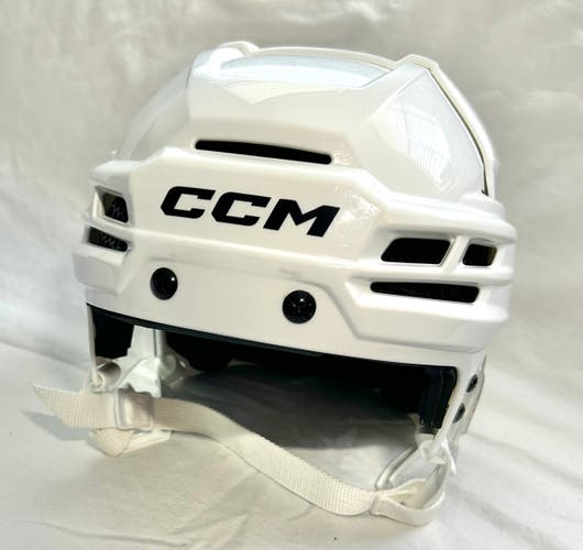Medium CCM Tacks 720 Helmet (Used)