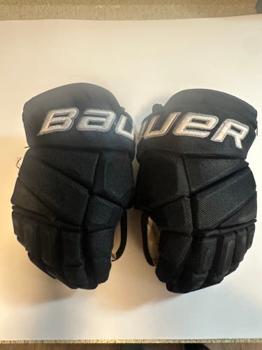 Bauer Vapor Pro Team Gloves 13" (Used)