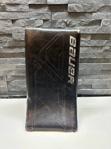 Bauer Mach Blocker. Regular hand.