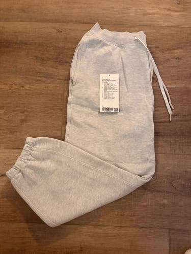 Lululemon Steady State Jogger *Shorter* - M
