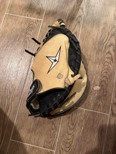 All Star CM3200SBT RH Catcher's Baseball Glove 33.5" (Used)