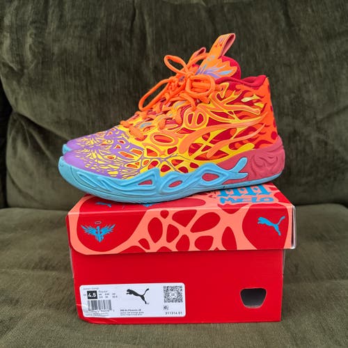 Puma MELLO MB .04 ‘phoenix’ basketball Shoes (Used) size 4.5Y