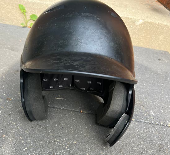 One Size Fits All Victus Batting Helmet (Used)