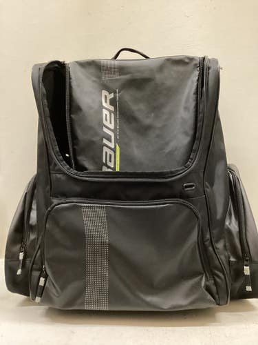Used Bauer Sr Hockey Wheeled Black 11725-S000504993