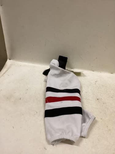 Used Hockey Sock White/Black/Red 19" 11725-S000504165