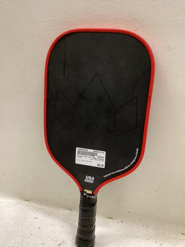 Used Diadem WARRIOR EDGE Pickleball Racquet Black And Red 11725-S000504499