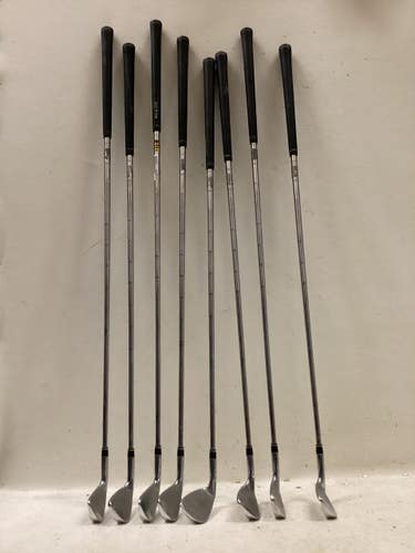 Used Wilson STAFF FI5 Mens Iron Set RH 3I-PW 11725-S000504601