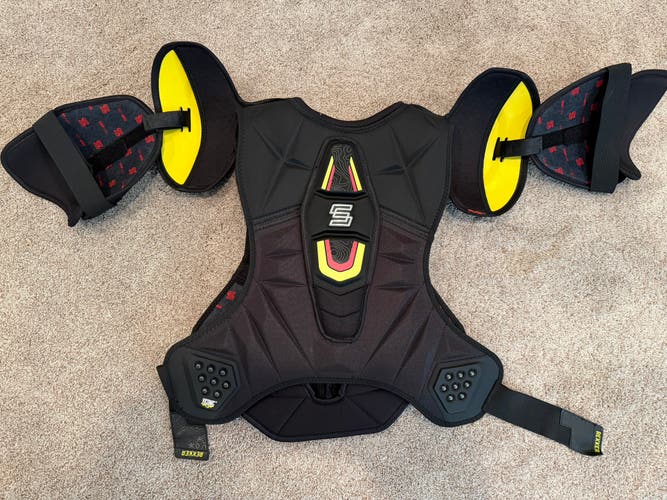 Men's XL Senior Sher-Wood Rekker Legend 1 Shoulder Pads Pro Stock (New) Connor brown (ottawa Sens )