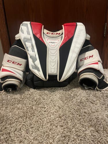Small CCM EFlex 5.9 Goalie Chest Protector (Used)