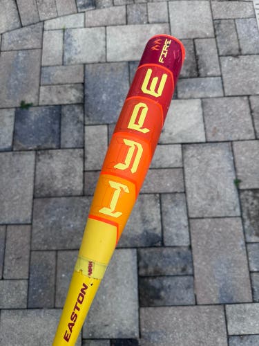 2025 Easton Hype Fire Composite USABat Certified Bat (-11) 19 oz 30" (Used)
