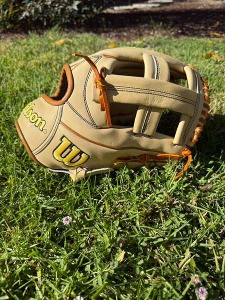 Wilson EL3 Pattern A2000 RH Baseball Glove 11.75" (New)