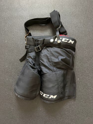 Youth Small CCM QLT 230 Hockey Pants (Used)