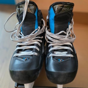 True TF7 Hockey Goalie Skates 8 (Used)