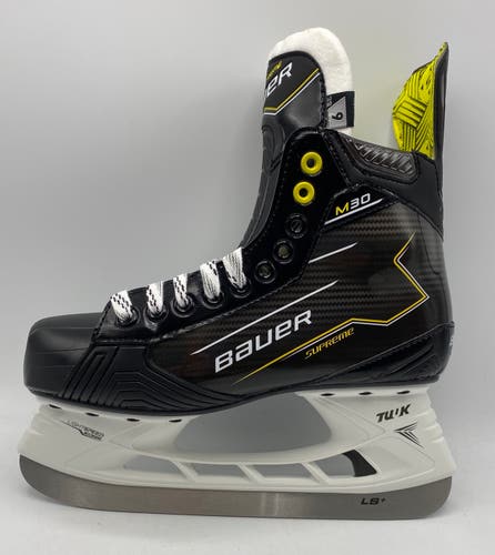 NEW Bauer Supreme M30 Skates Size 6 EE