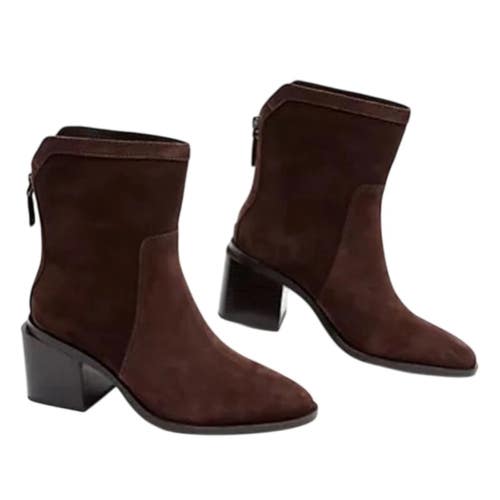 Vince Camuto Kortimy Boots Womens 8 Brown Suede Block Heel Ankle Bootie HTAT1413