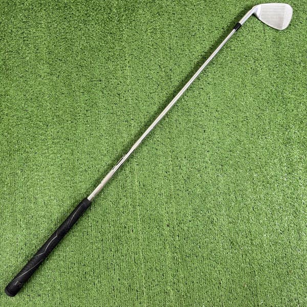 Ping G425 U Wedge Approach Gap Black Dot Dynamic Gold 105 S300