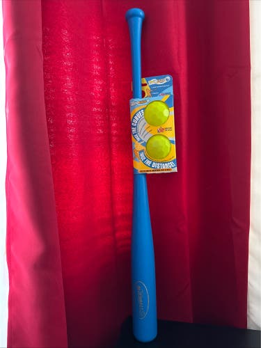 Plastic baseball bat