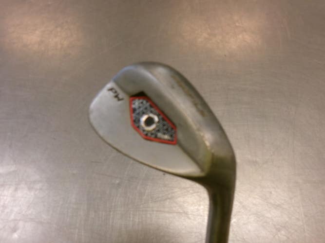 Used Wilson PROFILE Golf Wedge Mens RH Pitching Wedge 11339-S000204374