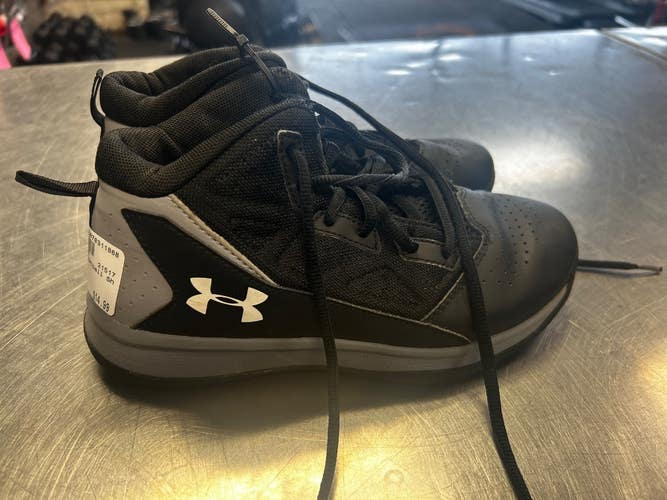 Used Under Armour Basketball Shoes Y Black Junior 03 11868-S000070569