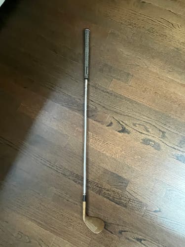 Cleveland tour action Left Hand Wedge 60 Degree Steel Shaft (Used)