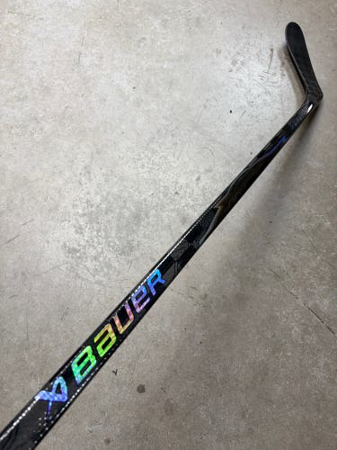 70 Flex P28 Senior Bauer Flylite Left Hand Hockey Stick Pro Stock (New)