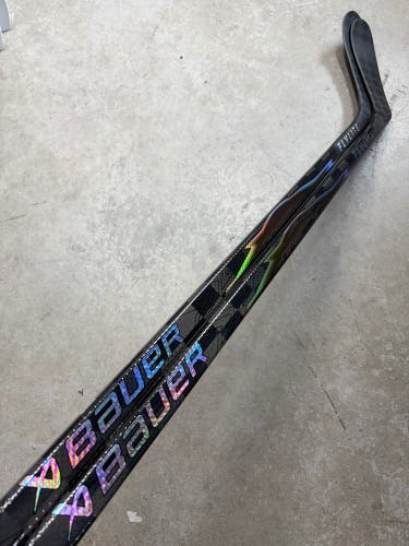 2 PACK 70 Flex P28 Senior Bauer Flylite Left Hand Hockey Stick Pro Stock (New)