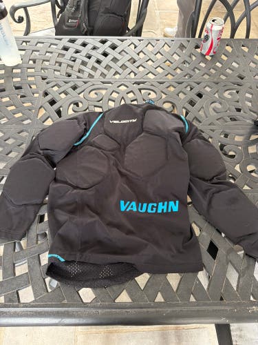 Vaughn Xsmall padded shirt (Used)