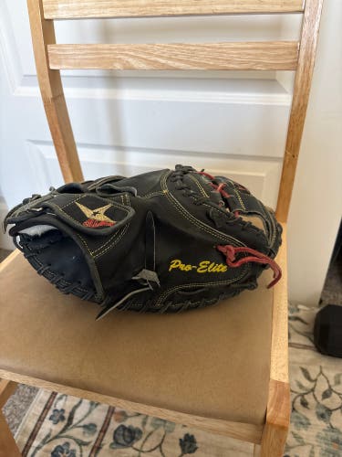 All Star CM3000 RH Catcher's Baseball Glove 33.5" (Used)