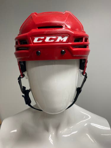 Medium CCM Tacks 910 Helmet (New)