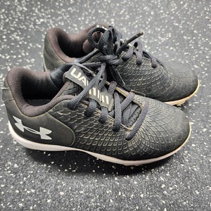 Used Under Armour BASEBALL CLEATS YOUTH BB/SB Cleats Black Youth 12.0 11849-S000042024