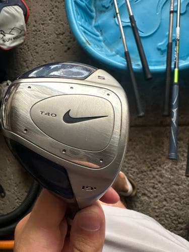 Men's 2003 Nike T-40 Oversize Right Handed Fairway Wood Regular Flex 5 Wood Steel Shaft (Used)