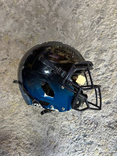 Youth Small/Medium Vicis ZERO2 Helmet